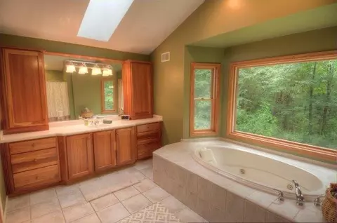 13640 S Rainbow Dr, Gregory, MI 48137 photo 9