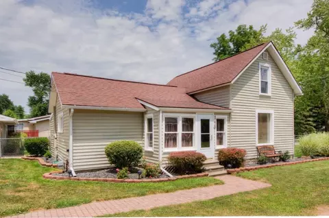 144 Maple St, Britton, MI 49229 photo 1
