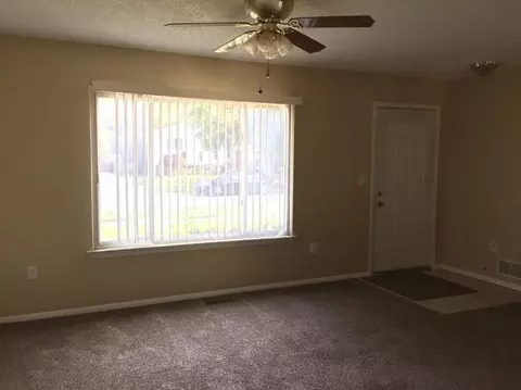 28482 Halecreek St, Romulus, MI 48174 photo 3