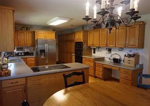 11122 Connell Dr, Dexter, MI 48130 photo 6