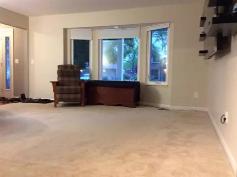 47196 Bartlett, Canton, MI 48187 photo 3