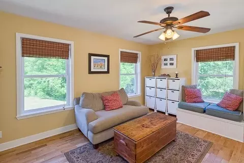 13031 Joslin Lake Rd, Gregory, MI 48137 photo 5