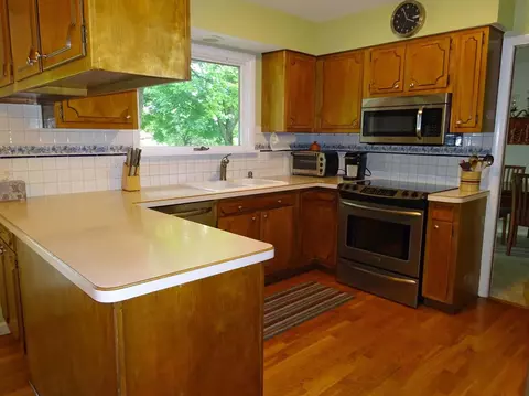 3530 Windemere Ct, Ann Arbor, MI 48105 photo 10