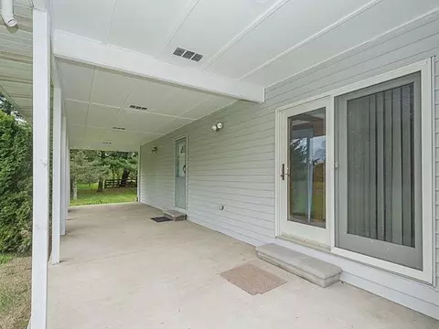7536 Warner, Saline, MI 48176 photo 10