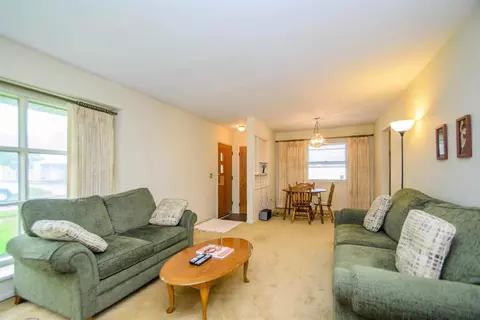 679 Commonwealth Ave, Jackson, MI 49202 photo 5