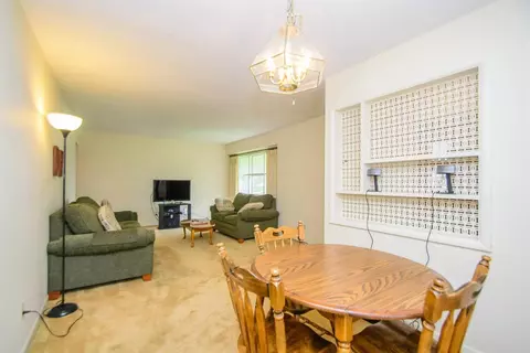 679 Commonwealth Ave, Jackson, MI 49202 photo 6