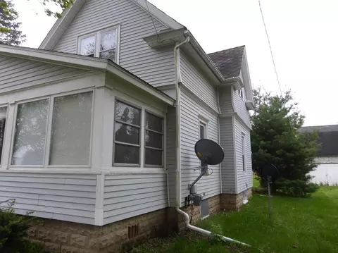 141 College St, Britton, MI 49229 photo 3