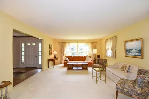 2675 Devonshire Rd, Ann Arbor, MI 48104 photo 5