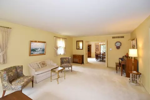 2675 Devonshire Rd, Ann Arbor, MI 48104 photo 6
