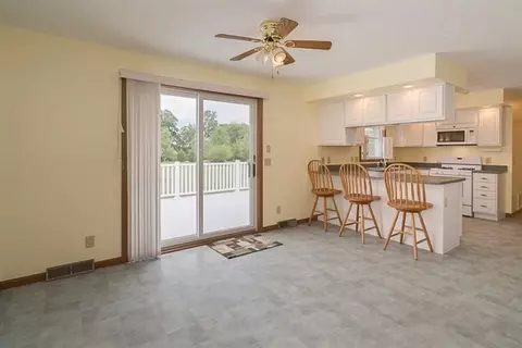 9008 Hillview Ln, Jackson, MI 49201 photo 9