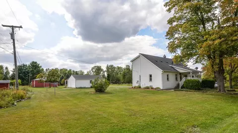 10530 Torrey Rd, Willis, MI 48191 photo 3