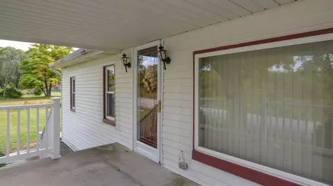 10530 Torrey Rd, Willis, MI 48191 photo 5