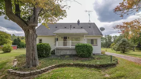 10530 Torrey Rd, Willis, MI 48191 photo 1