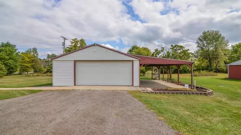 10530 Torrey Rd, Willis, MI 48191 photo 8
