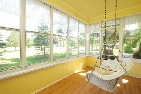 304 S Main St, Munith, MI 49259 photo 3