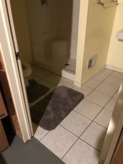 9633 Washington, Romulus, MI 48174 photo 6