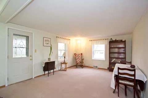 207 S Occidental Hwy, Tecumseh, MI 49286 photo 4