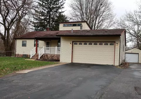 8743 Bunton Rd, Willis, MI 48191 photo 37