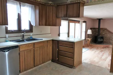 8743 Bunton Rd, Willis, MI 48191 photo 3