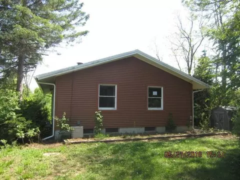 483 First St, Gregory, MI 48137 photo 1