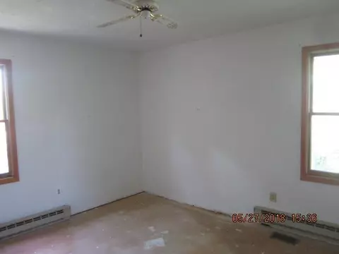 483 First St, Gregory, MI 48137 photo 5