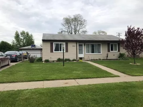 3621 Barry St, Wayne, MI 48184 photo 2