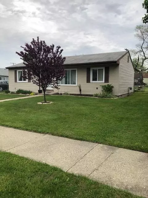 3621 Barry St, Wayne, MI 48184 photo 1