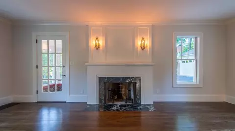 2026 Devonshire Rd, Ann Arbor, MI 48104 photo 3