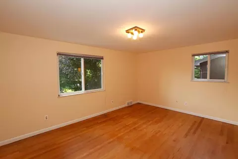 2425 Powell Ave, Ann Arbor, MI 48104 photo 5
