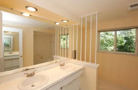 2425 Powell Ave, Ann Arbor, MI 48104 photo 6