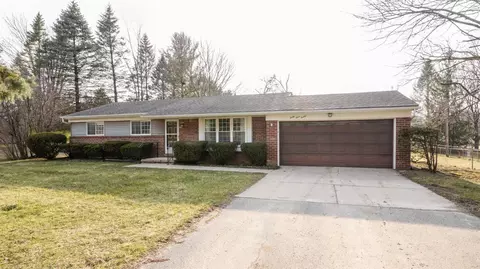 3320 Pittsview Dr, Ann Arbor, MI 48108 photo 1