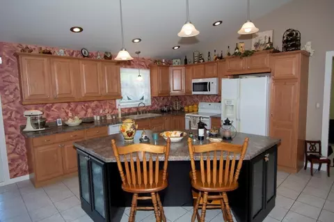 13123 Hadley Rd, Gregory, MI 48137 photo 3