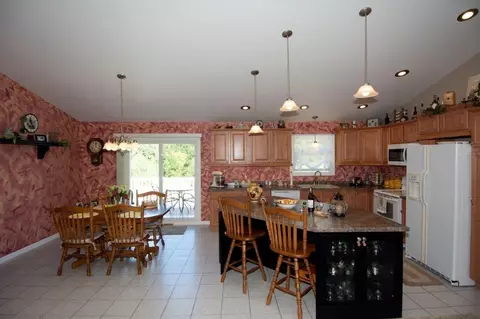 13123 Hadley Rd, Gregory, MI 48137 photo 5