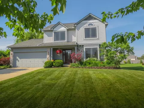 2190 Spring Ridge Dr, Ann Arbor, MI 48103 photo 2