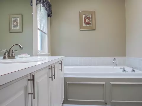 2190 Spring Ridge Dr, Ann Arbor, MI 48103 photo 30