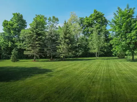 2190 Spring Ridge Dr, Ann Arbor, MI 48103 photo 33
