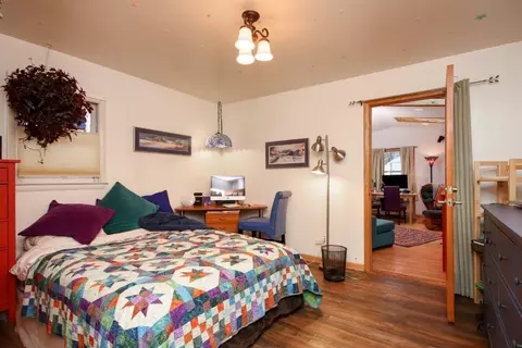 1022 Pine Tree Dr, Ann Arbor, MI 48103 photo 17