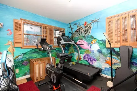 1022 Pine Tree Dr, Ann Arbor, MI 48103 photo 20