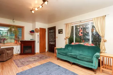 1022 Pine Tree Dr, Ann Arbor, MI 48103 photo 5