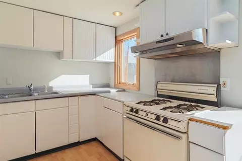 101 S Main St, Munith, MI 49259 photo 4