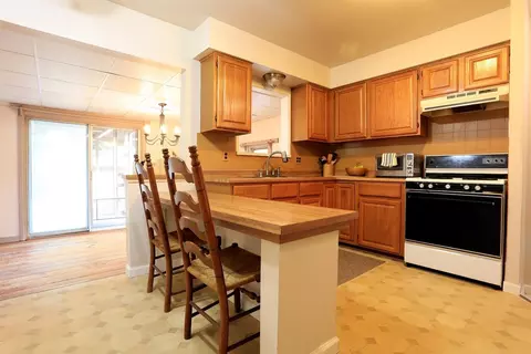 190 Circle Ct, Saline, MI 48176 photo 7