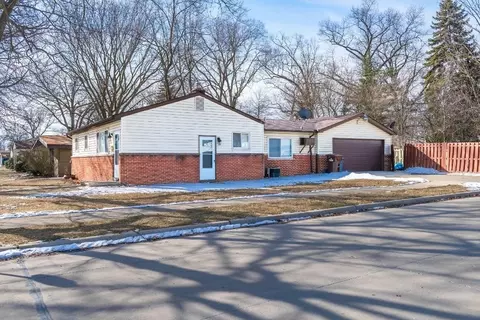 4908 Walker St, Wayne, MI 48184 photo 3