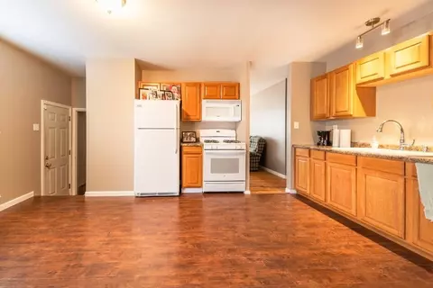 4908 Walker St, Wayne, MI 48184 photo 9