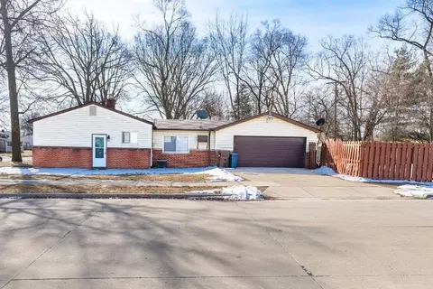 4908 Walker St, Wayne, MI 48184 photo 4