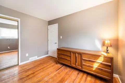4908 Walker St, Wayne, MI 48184 photo 23