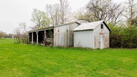 9470 Bunton Rd, Willis, MI 48191 photo 18