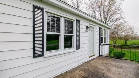 9470 Bunton Rd, Willis, MI 48191 photo 6
