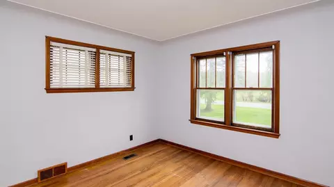 9470 Bunton Rd, Willis, MI 48191 photo 23