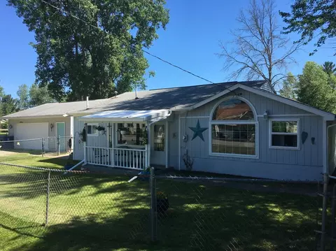 1478 Oak, Gladwin, MI 48624 photo 1