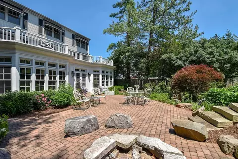 2122 Devonshire Rd, Ann Arbor, MI 48104 photo 54
